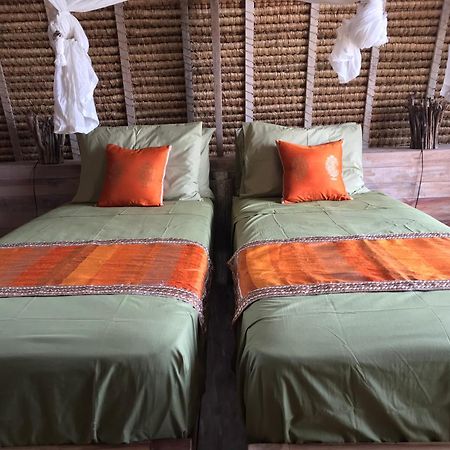 Alam Karang Hotel Gili Gede Exterior photo